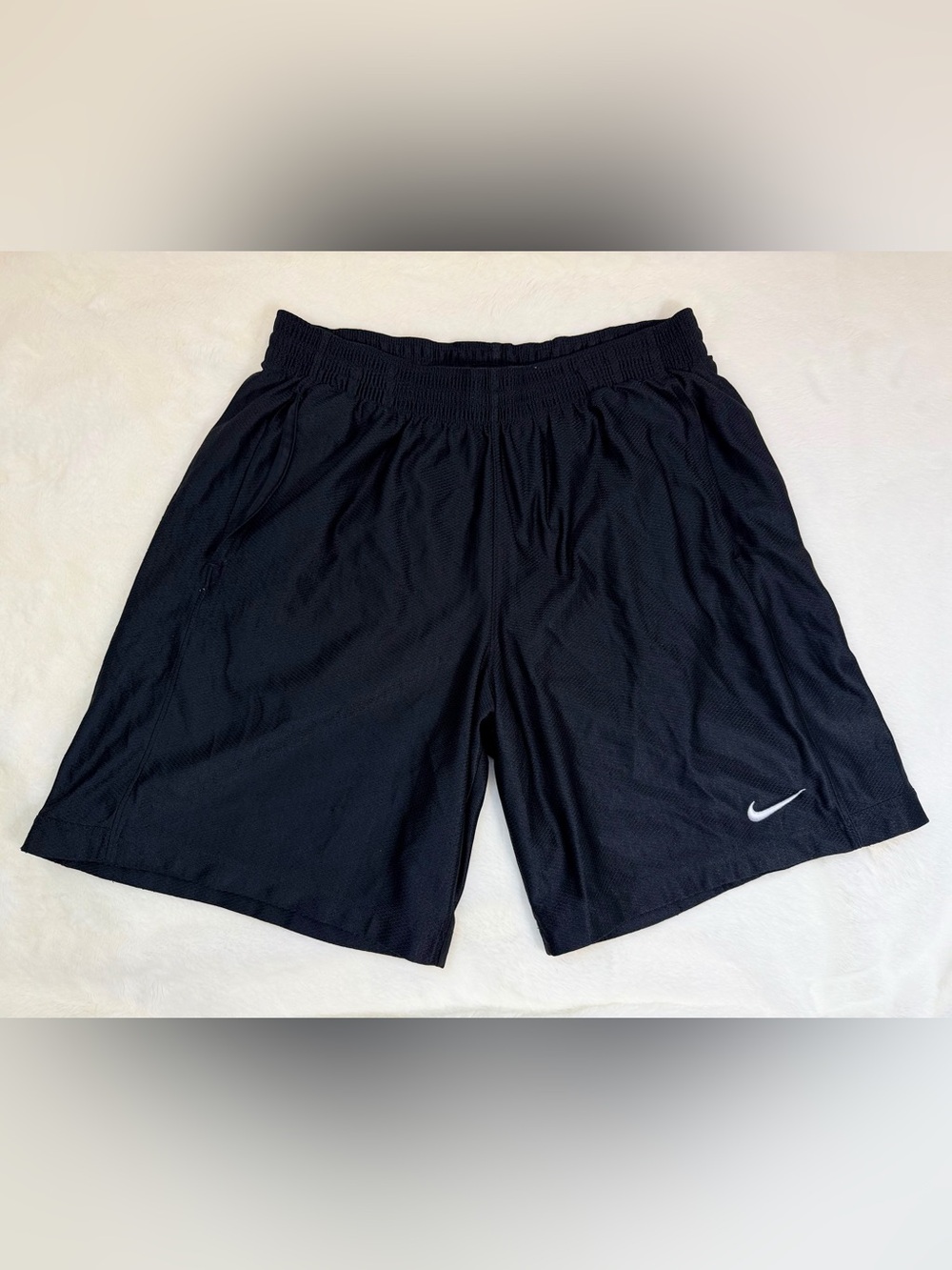 Nike Men’s Basketball Shorts Size L Black Mesh Athletic Training 8” Inseam